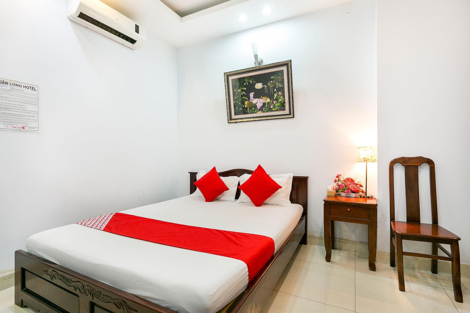 Oyo 130 Tuan Long Hotel Ho Chi Minh-staden Exteriör bild