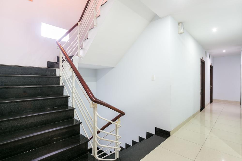 Oyo 130 Tuan Long Hotel Ho Chi Minh-staden Exteriör bild