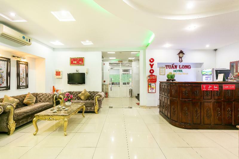 Oyo 130 Tuan Long Hotel Ho Chi Minh-staden Exteriör bild