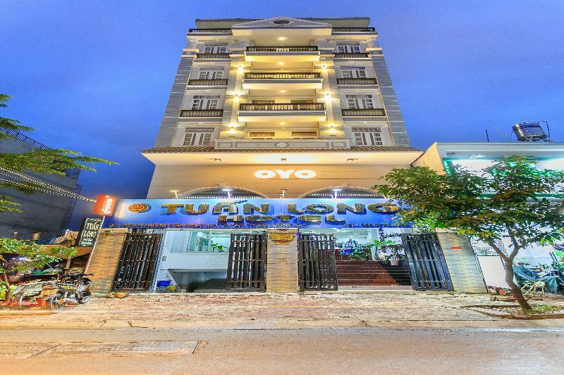 Oyo 130 Tuan Long Hotel Ho Chi Minh-staden Exteriör bild